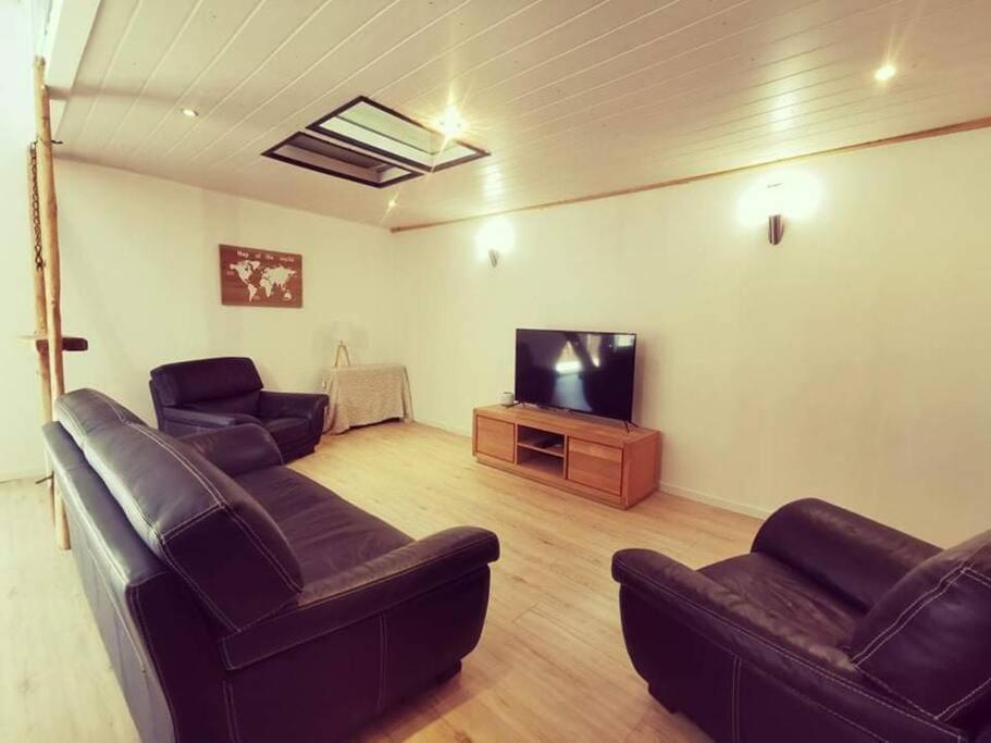 Maison De Village, Jacuzzi, Salle Cinema Valencin Eksteriør bilde